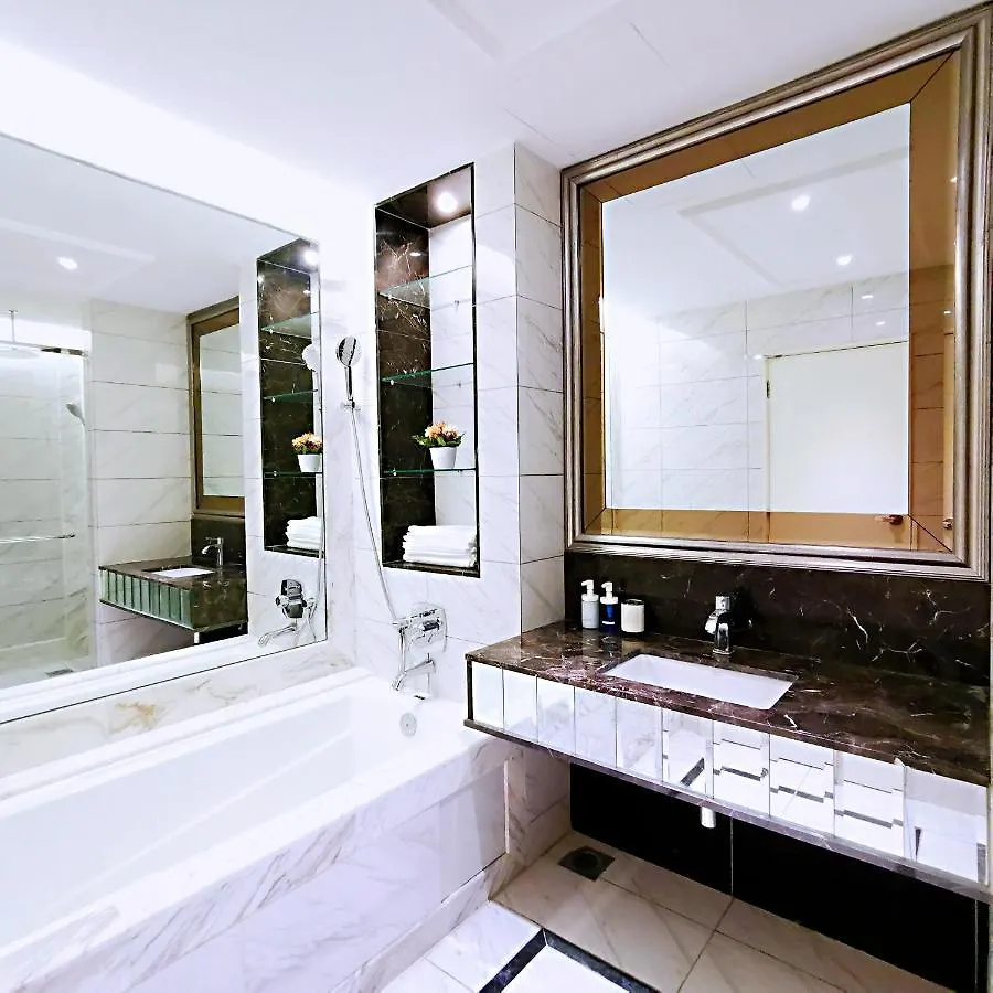 Sky Pool Luxury Suite 2-4Pax At Kl City Kuala Lumpur 0*,  Malaisie